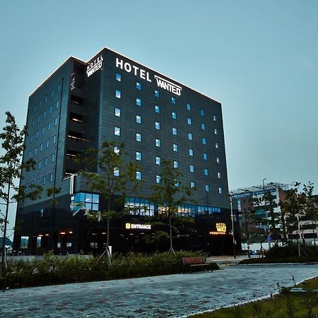 Hotel Wanted Incheon Extérieur photo